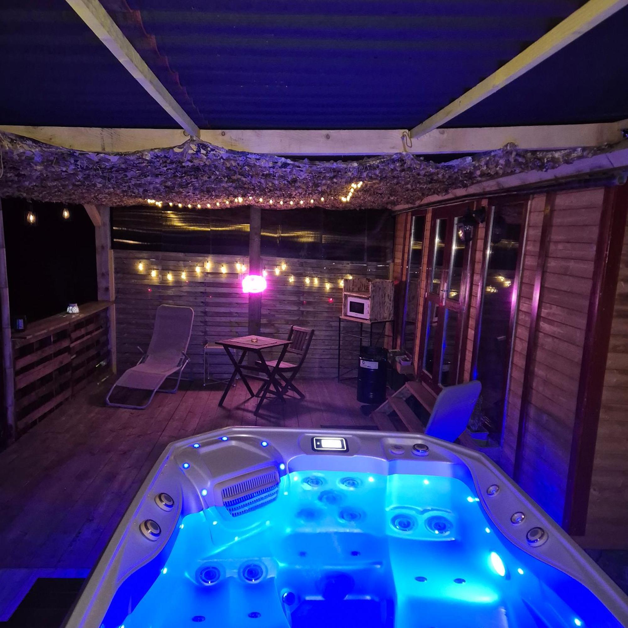 Roulotte „Couleur“ Villa Condom Exterior photo
